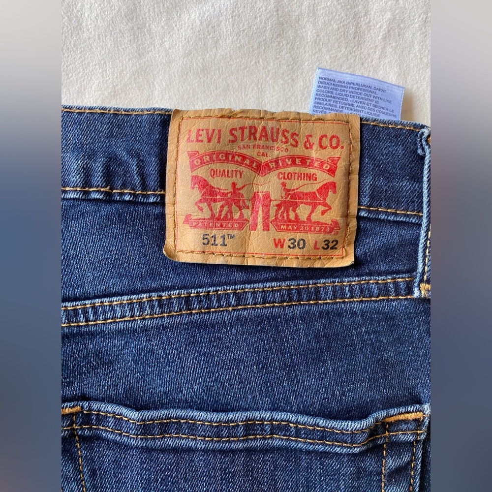 Levi’s Style 511 Slim Fit Classic Wash Denim Jeans - Picture 2 of 7